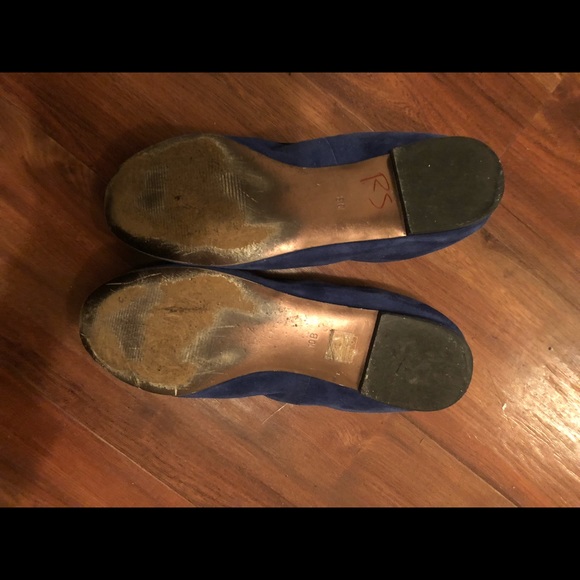 FREE Blue suede shoes - Picture 3 of 3